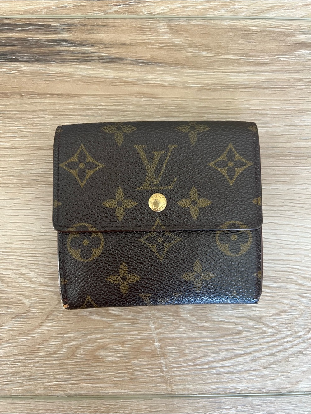 LOUIS VUITTON Monogram Elise Wallet TH1924